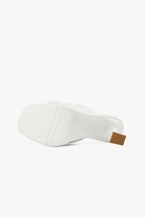 All Black Molto Bella Mule - Image 5