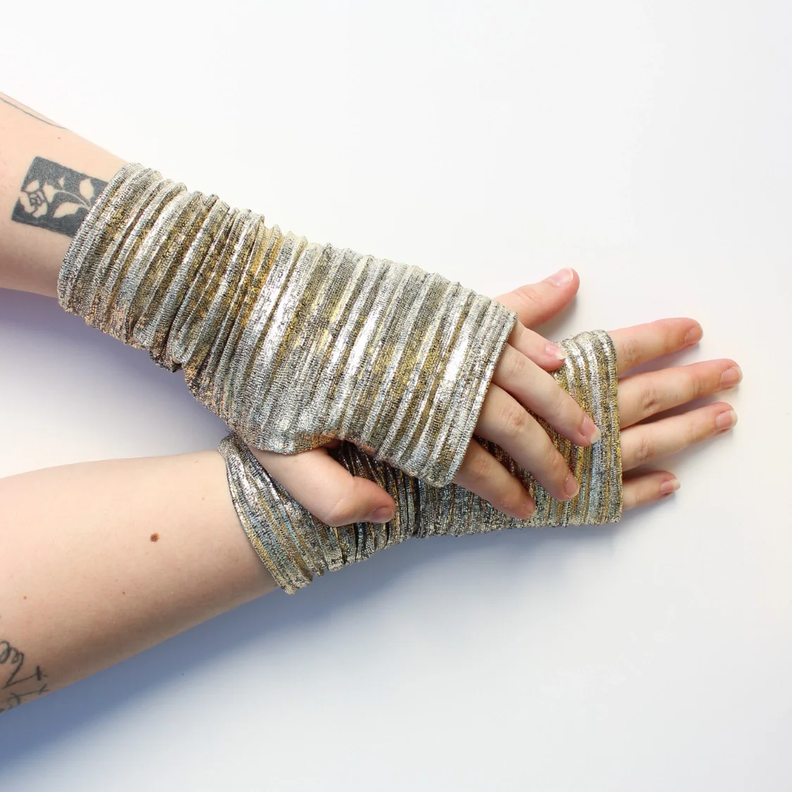 Dana Herbert Reflection Knit Fingerless Gloves - Image 3