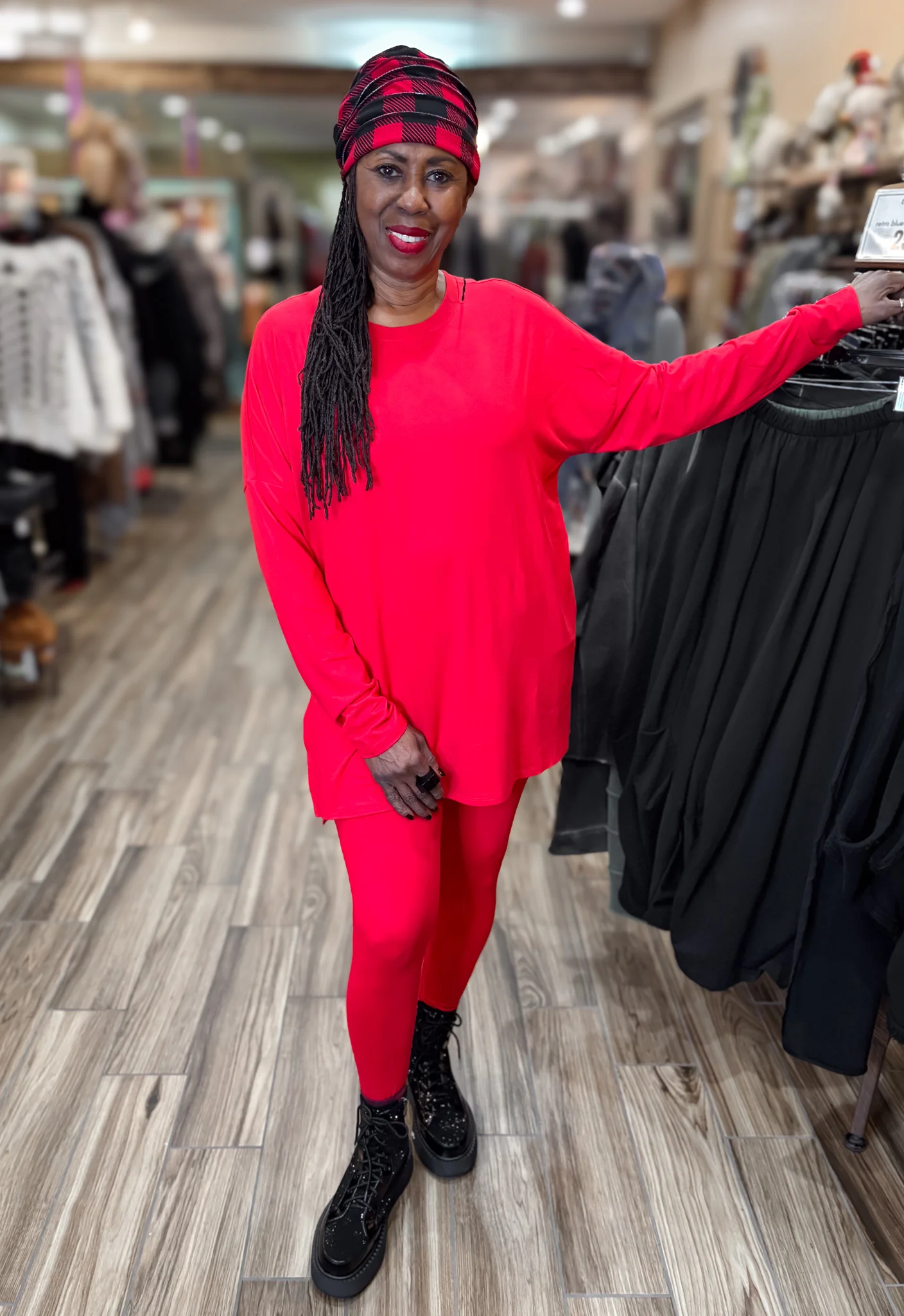 Holly-Day Essential Basics-Legging Set - Image 2