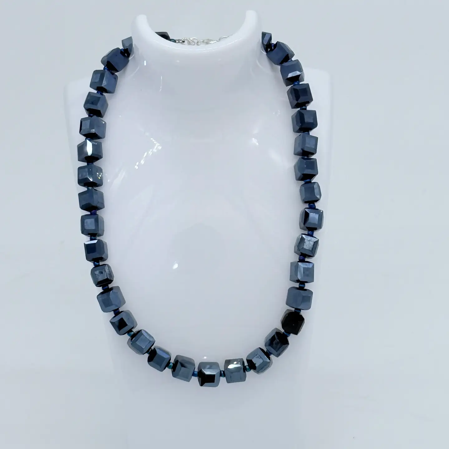 Jianhui Big Crystal Cube Necklace - Image 4