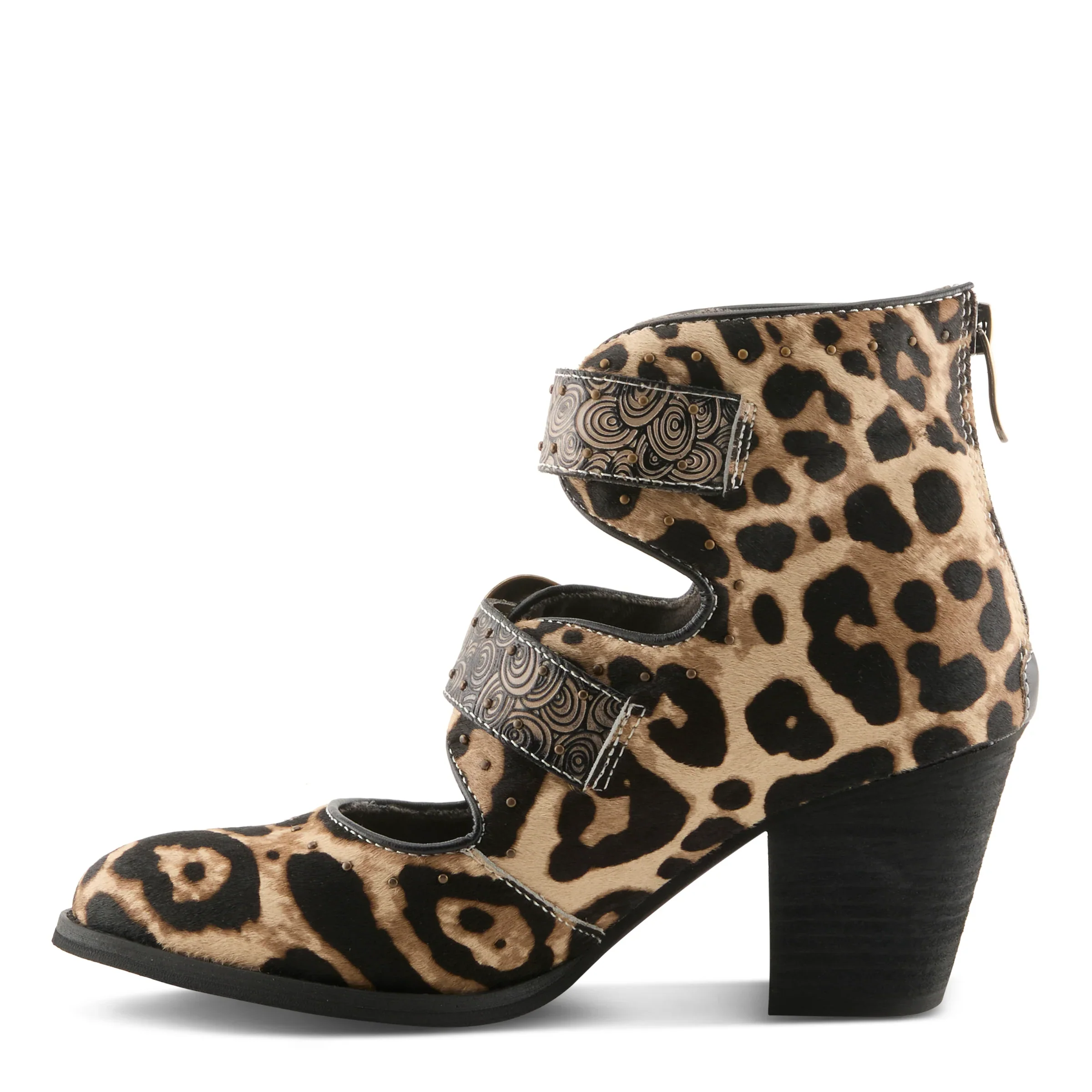 L'Artiste Notched Leopard Shoetie - Image 3
